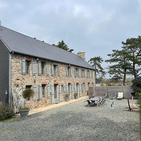 Gite Ouest De La Pointe D'Agon Bagian luar foto