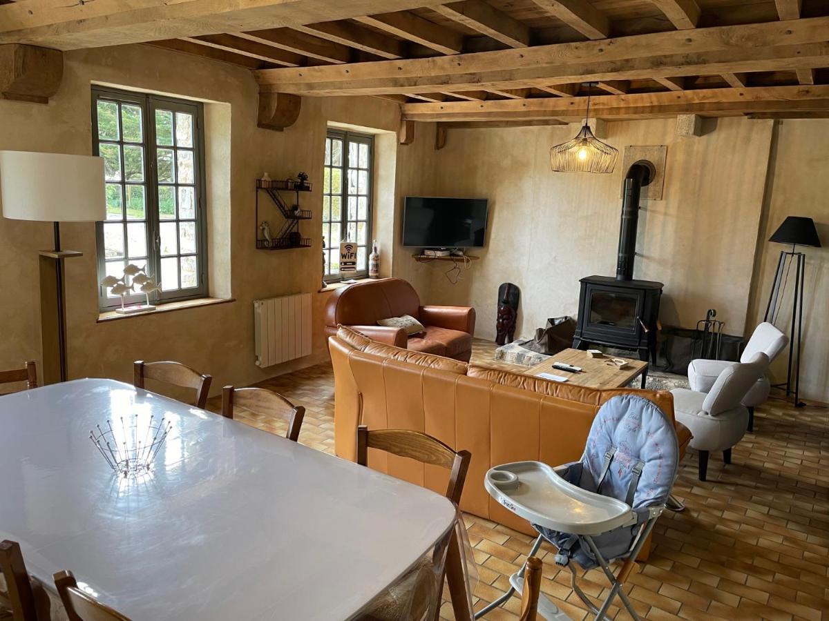 Gite Ouest De La Pointe D'Agon Bagian luar foto