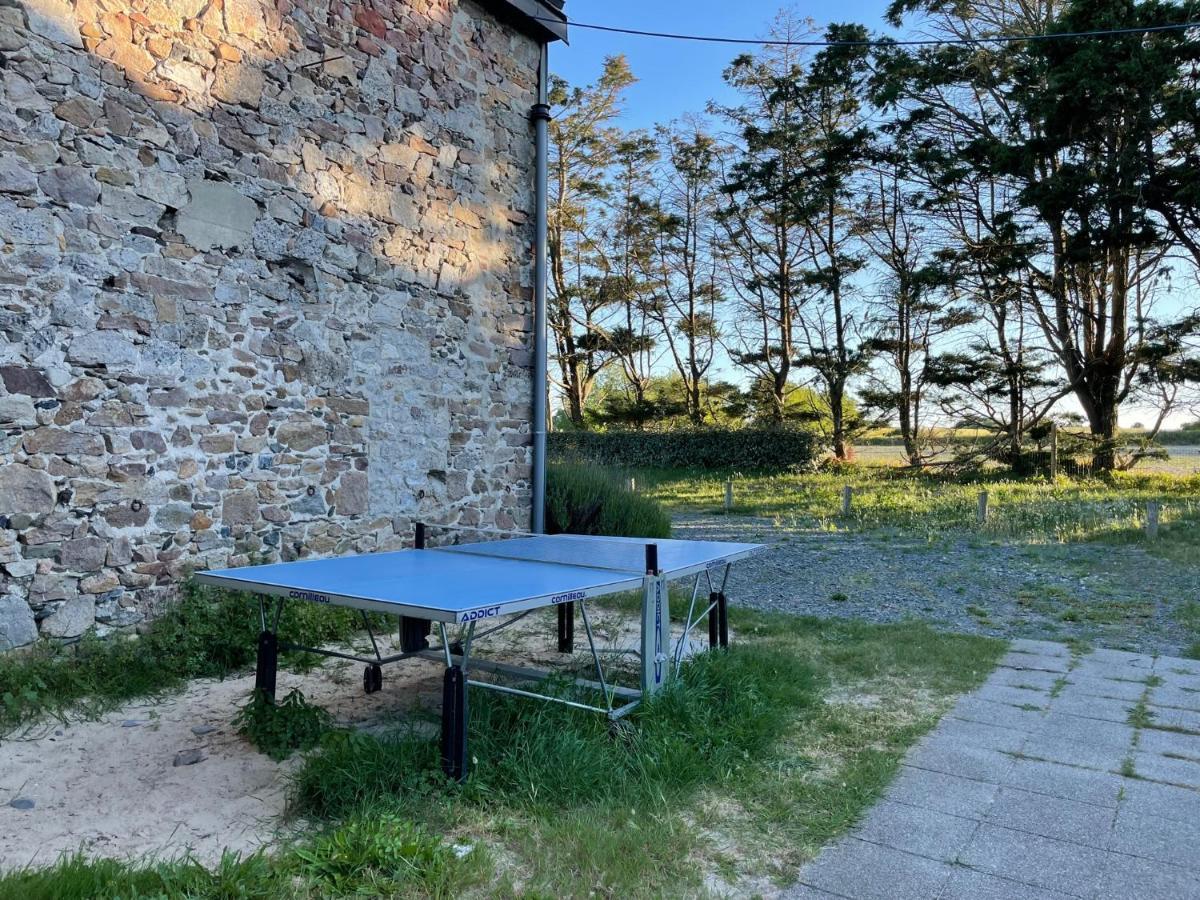 Gite Ouest De La Pointe D'Agon Bagian luar foto